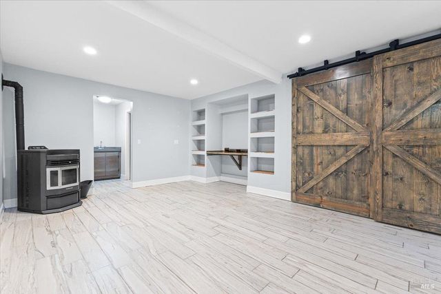 11165 Hwy 116, Forestville, CA 95436