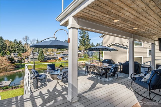 5114 Jenks Point Way E, Lake Tapps, WA 98391