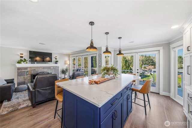 5114 Jenks Point Way E, Lake Tapps, WA 98391