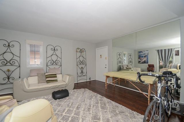 5230 Arboles Drive A-4, Houston, TX 77035