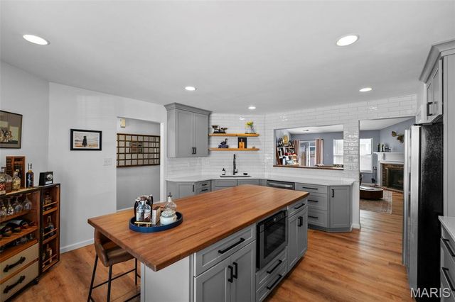 1248 Shirley Ridge Dr. 7C, Unincorporated, MO 63304