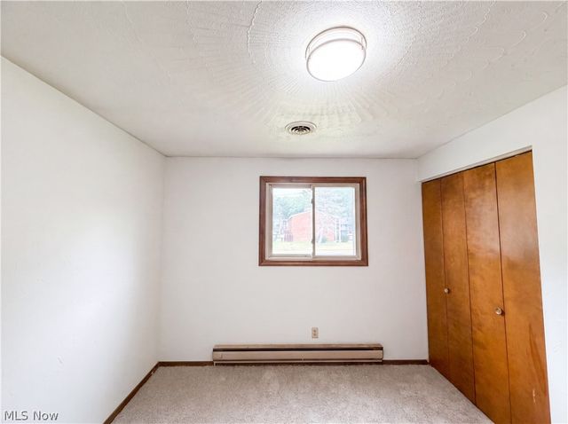 1015 Kingsway Drive, Lorain, OH 44052