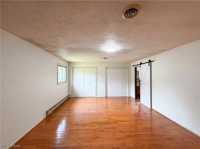 1015 Kingsway Drive, Lorain, OH 44052