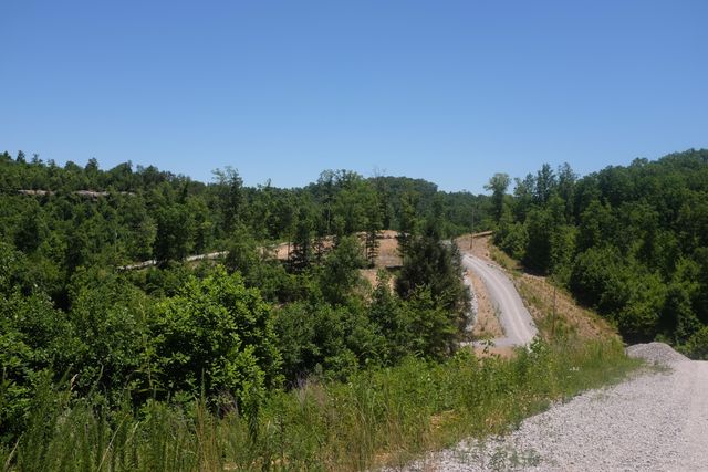Lot 5 Sleepy Hollow Road, East Bernstadt, KY 40729