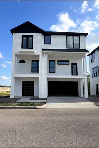 1716 Erin Street, Houston, TX 77009