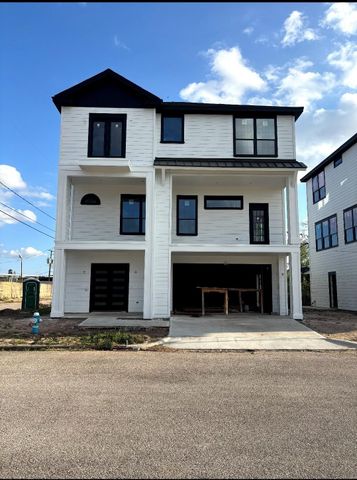 1716 Erin Street, Houston, TX 77009