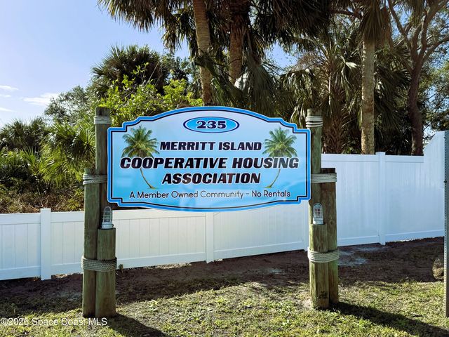 200 Bounty Street A2-104, Merritt Island, FL 32952