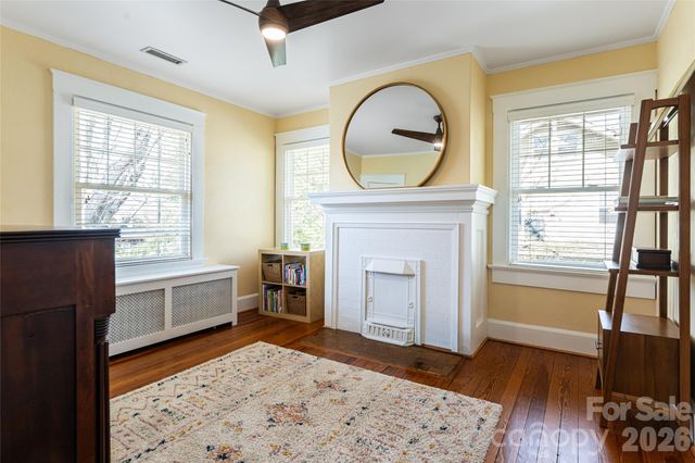 18 Edgemont Road, Asheville, NC 28801