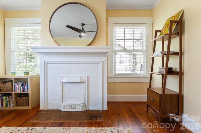 18 Edgemont Road, Asheville, NC 28801