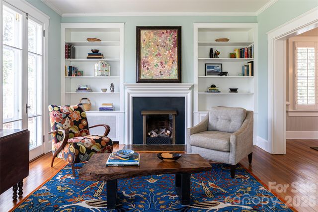 18 Edgemont Road, Asheville, NC 28801