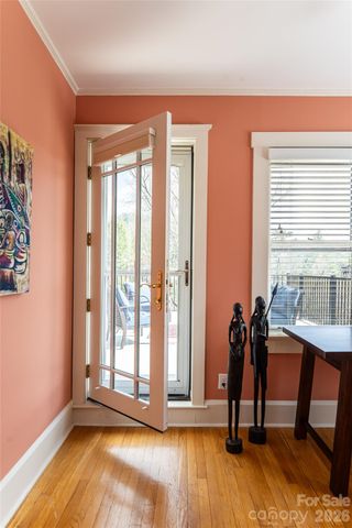 18 Edgemont Road, Asheville, NC 28801