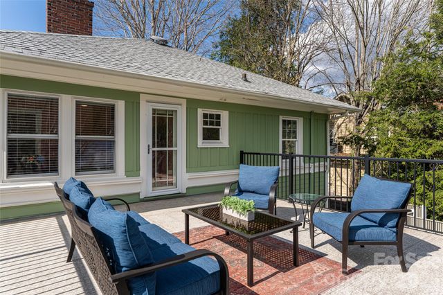 18 Edgemont Road, Asheville, NC 28801