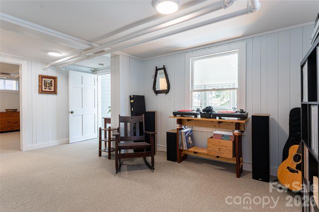 18 Edgemont Road, Asheville, NC 28801