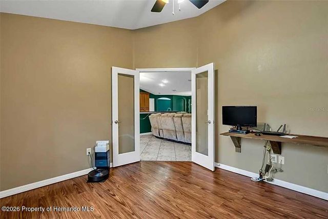 18236 Macek Road, Brooksville, FL 34614