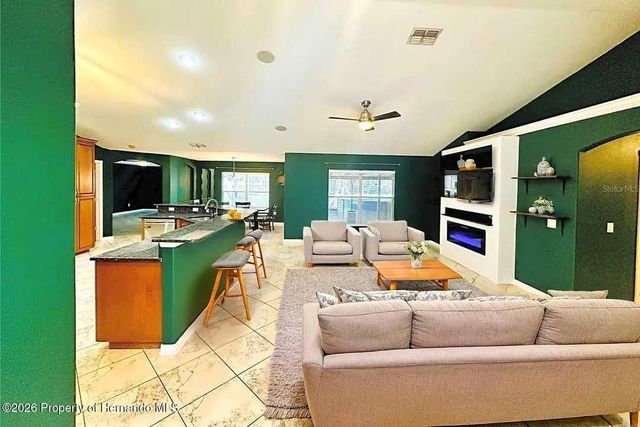 18236 Macek Road, Brooksville, FL 34614