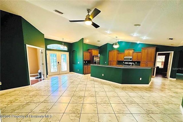 18236 Macek Road, Brooksville, FL 34614