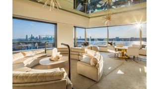 551 W 21st St Apt 8B, New York City, NY 10011