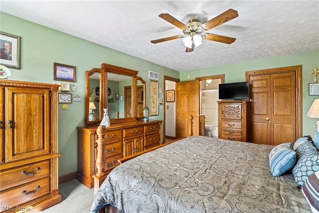 551 E Regency Circle, Canfield, OH 44406