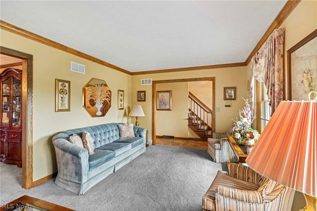 551 E Regency Circle, Canfield, OH 44406