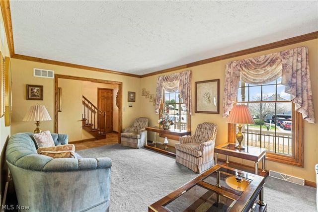 551 E Regency Circle, Canfield, OH 44406