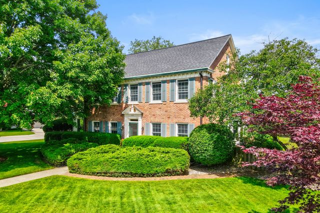 636 Ruddiman Drive, North Muskegon City, MI 49445