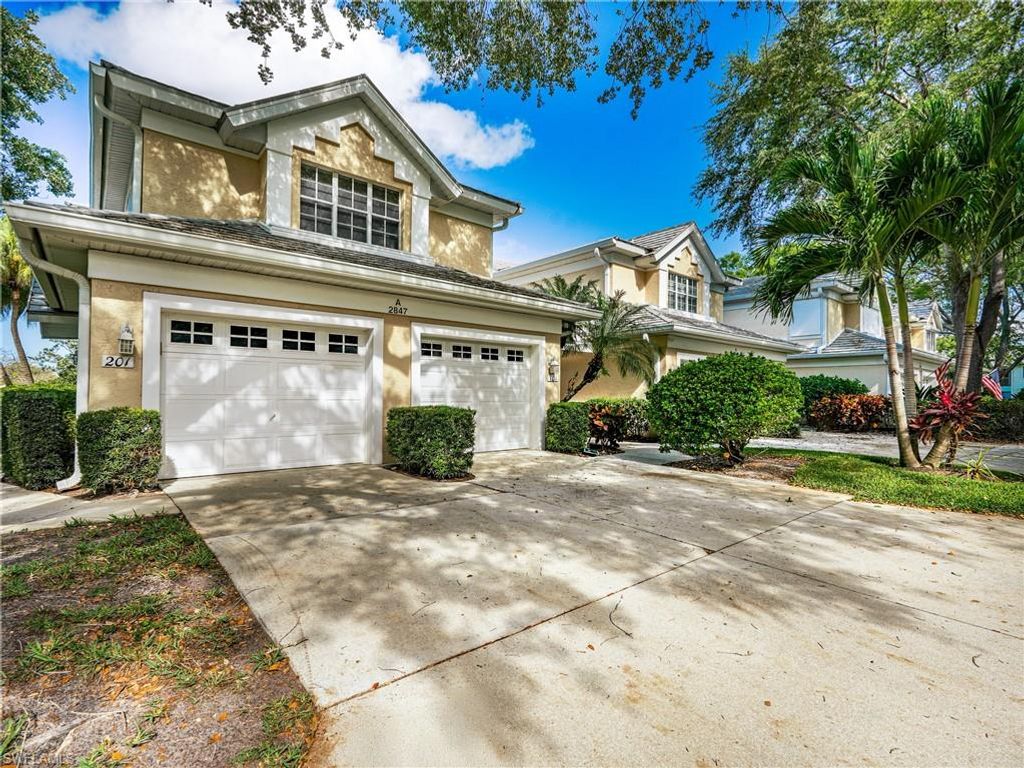 2847 Aintree LN A101, Naples, FL 34112