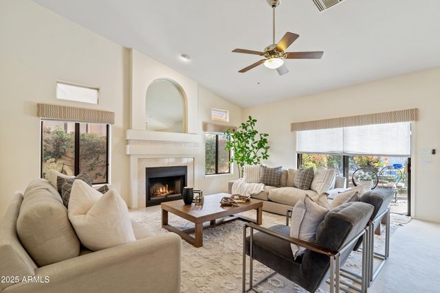 10737 E TERRA Drive, Scottsdale, AZ 85258