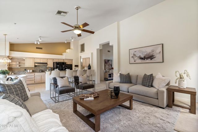 10737 E TERRA Drive, Scottsdale, AZ 85258