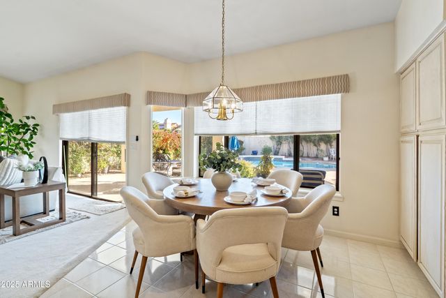 10737 E TERRA Drive, Scottsdale, AZ 85258