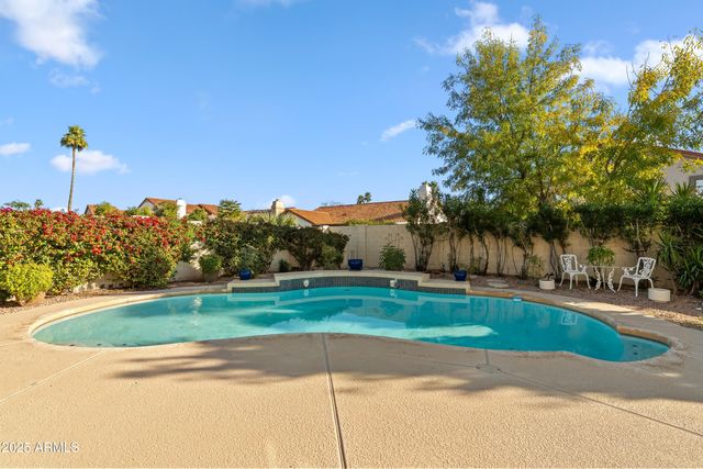 10737 E TERRA Drive, Scottsdale, AZ 85258