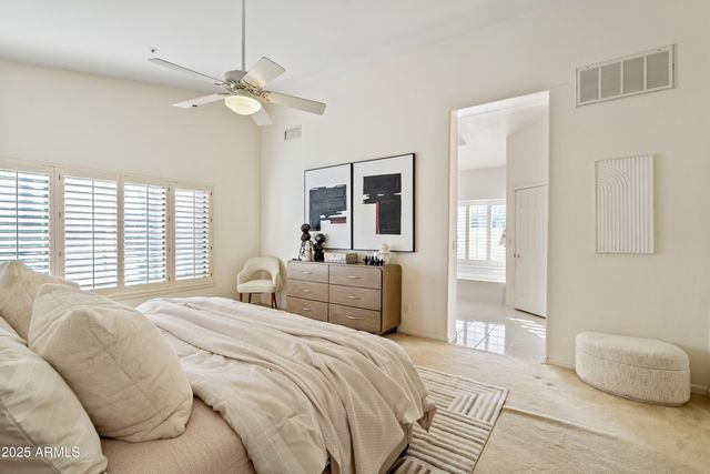 10737 E TERRA Drive, Scottsdale, AZ 85258