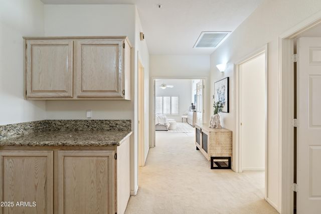 10737 E TERRA Drive, Scottsdale, AZ 85258