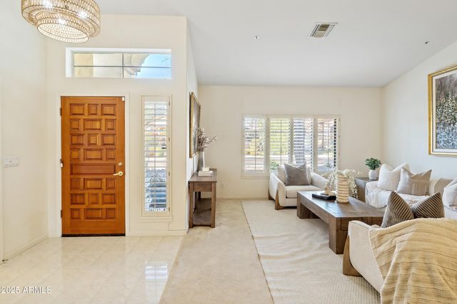 10737 E TERRA Drive, Scottsdale, AZ 85258