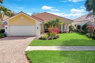 4322 Queen Elizabeth WAY, Naples, FL 34119