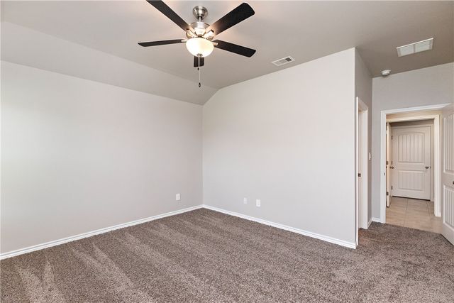 1257 Carnaby St, Corpus Christi, TX 78415