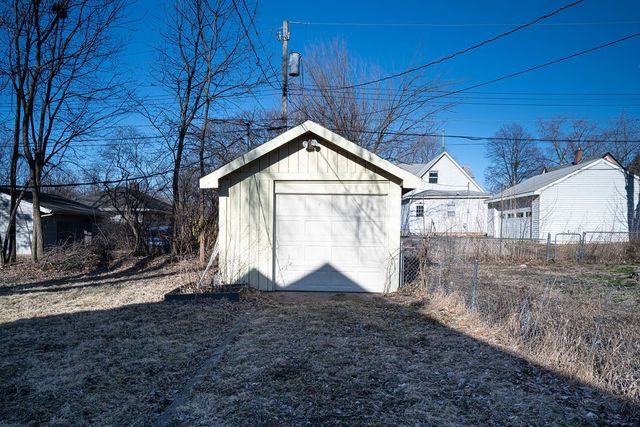 2102 York Street, Des Moines, IA 50316