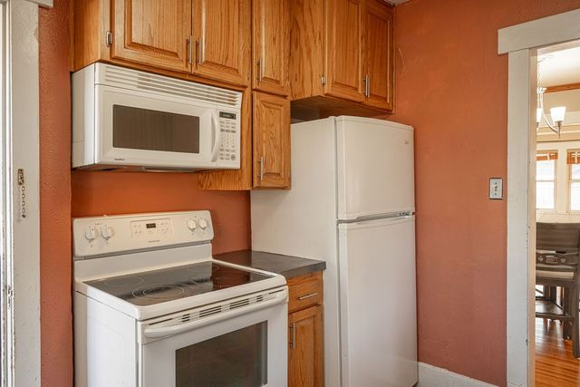 2102 York Street, Des Moines, IA 50316