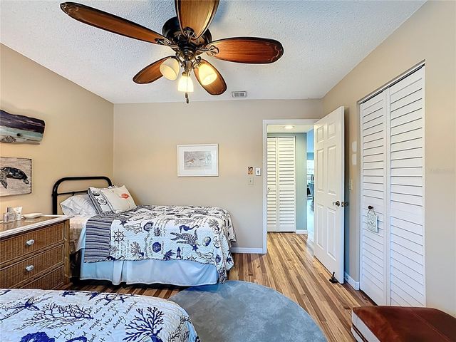 1715 PELICAN COVE ROAD GL438, Sarasota, FL 34231