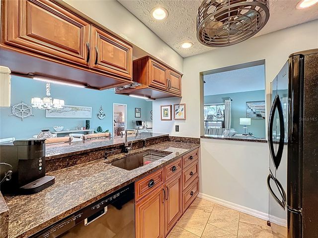 1715 PELICAN COVE ROAD GL438, Sarasota, FL 34231