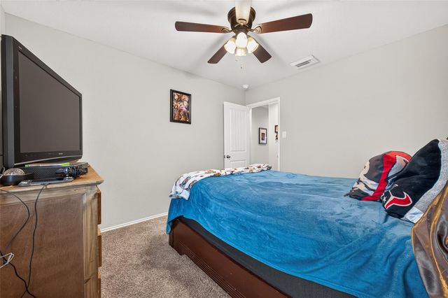 811 Petunia Falls Lane, Rosharon, TX 77583