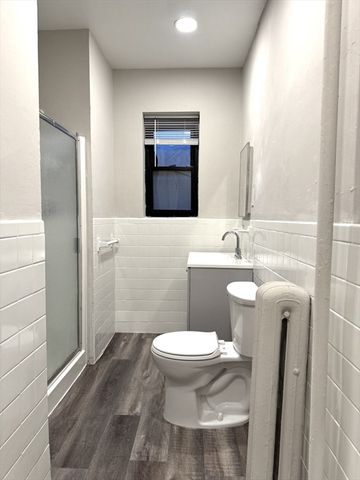 8 Langmaid Ave 14, Somerville, MA 02145