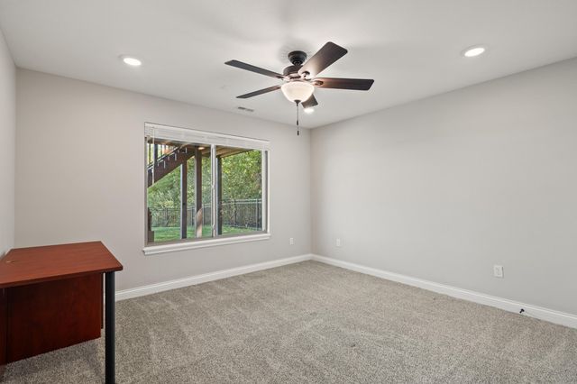 7590 S NURSERY RD, Columbia, MO 65203