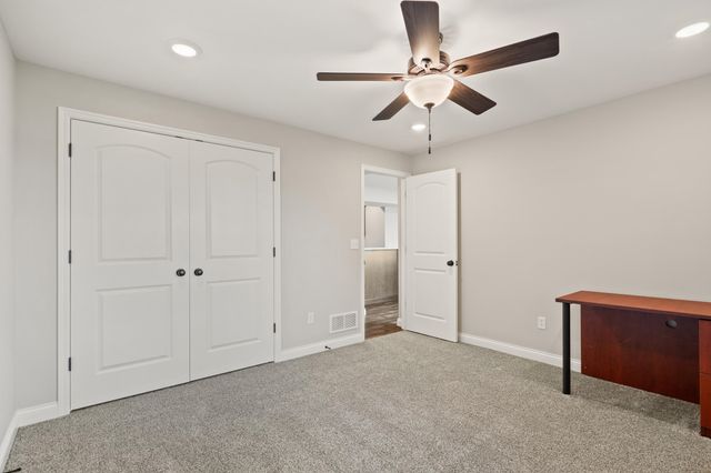 7590 S NURSERY RD, Columbia, MO 65203