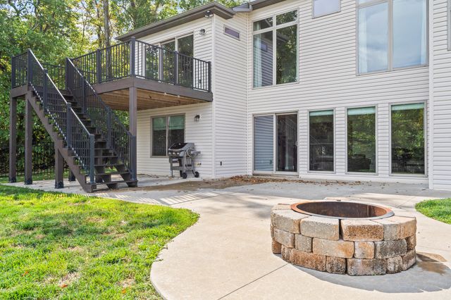 7590 S NURSERY RD, Columbia, MO 65203