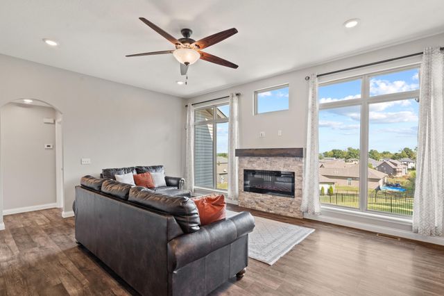 7590 S NURSERY RD, Columbia, MO 65203