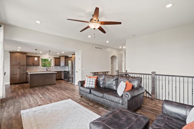 7590 S NURSERY RD, Columbia, MO 65203