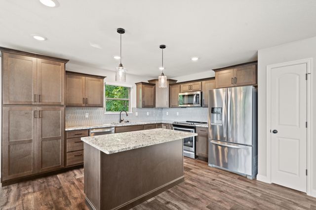 7590 S NURSERY RD, Columbia, MO 65203