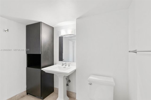 800 West Avenue 336, Miami Beach, FL 33139