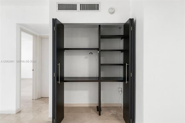 800 West Avenue 336, Miami Beach, FL 33139