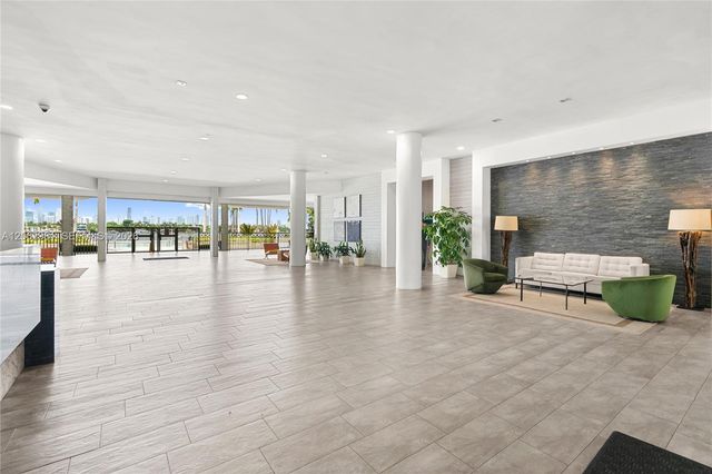 800 West Avenue 336, Miami Beach, FL 33139